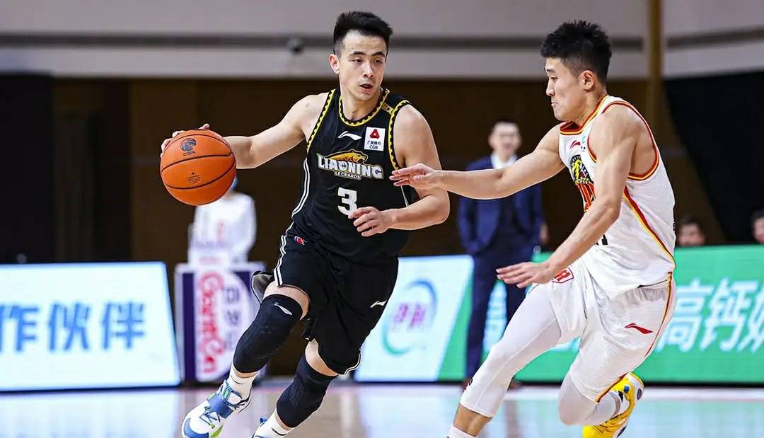 AC米兰资讯从托特纳姆加时末段造点机会到尼斯强势反弹备战CBA常规赛，今晚埃因霍温远射贴柱——法甲节点到来的简单介绍